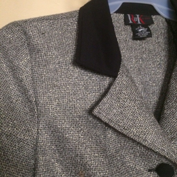 R&K Originals Blazer Sz6 Tweedy Gray Four Button Contrast Collar Fitted Pre-Owne - Picture 5 of 11